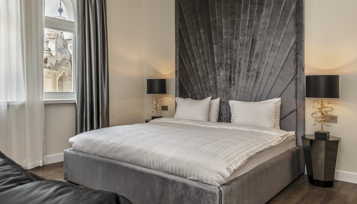 Palace, St Suite