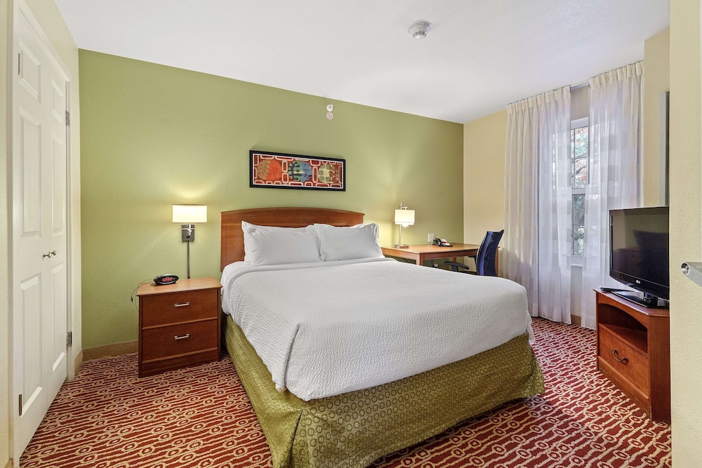 Extended Stay America Suites Newport News Yorktown 8/53