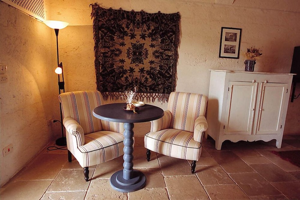 Masseria Torre Coccaro 36/55