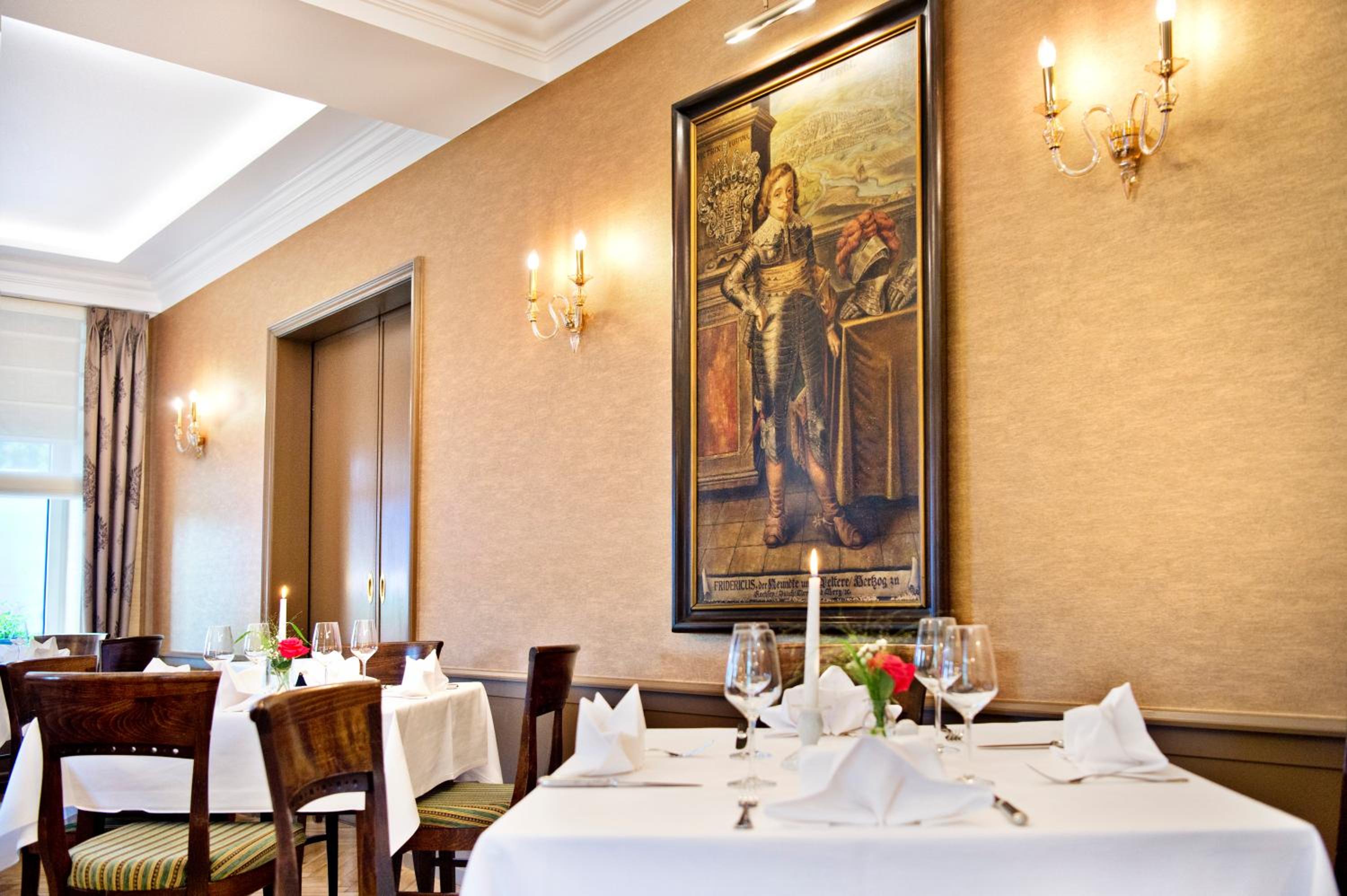 Hotel Schwarzer Bar Jena 33/50