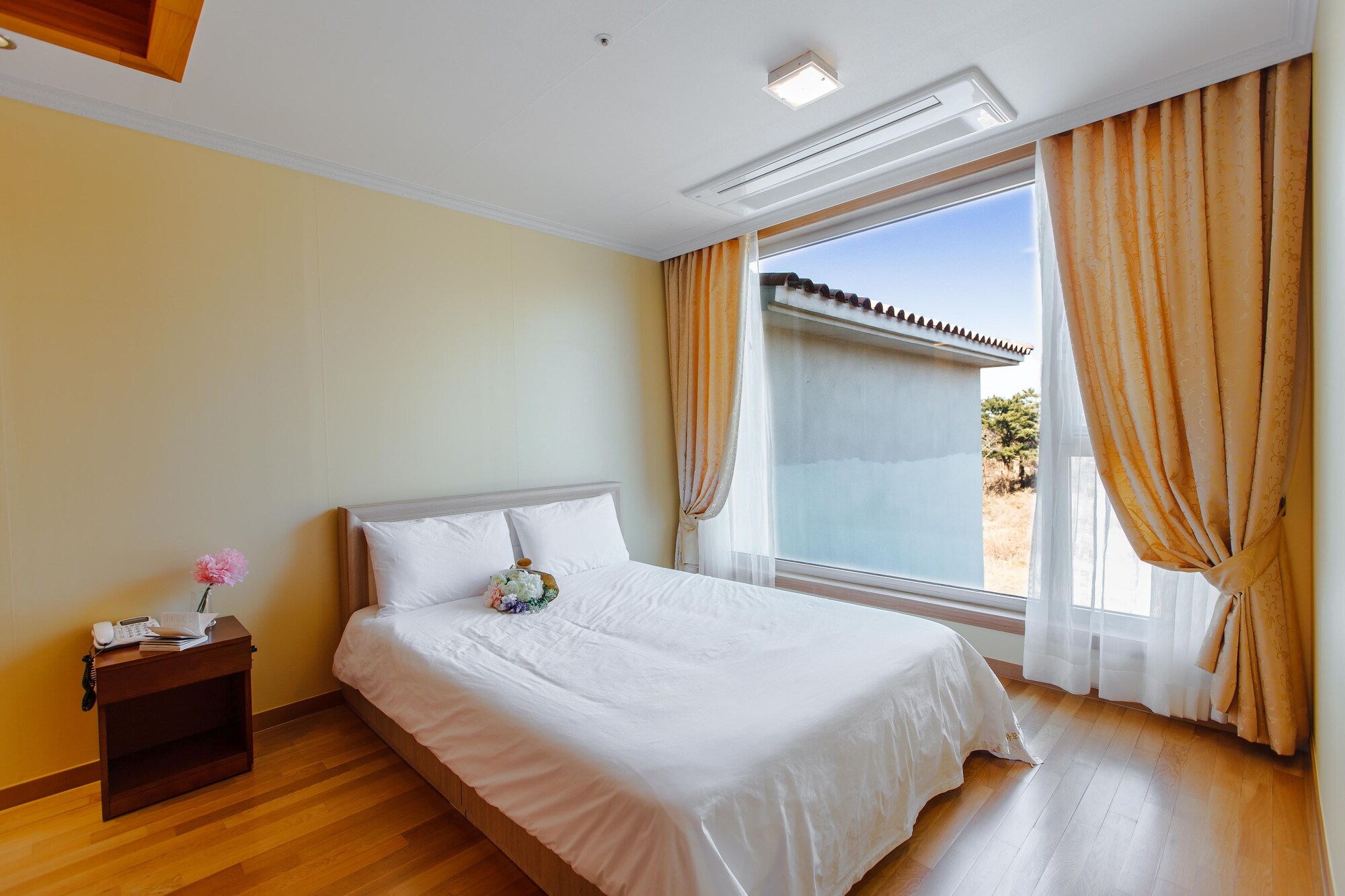 Standard, Double Bed, Harmony Resort 2/4
