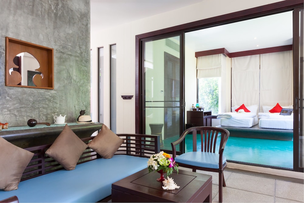Briza Beach Resort 48/73