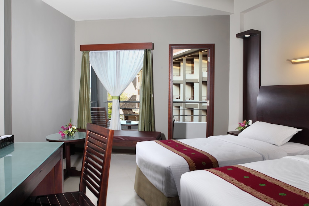 LOMBOK GARDEN HOTEL 39/70
