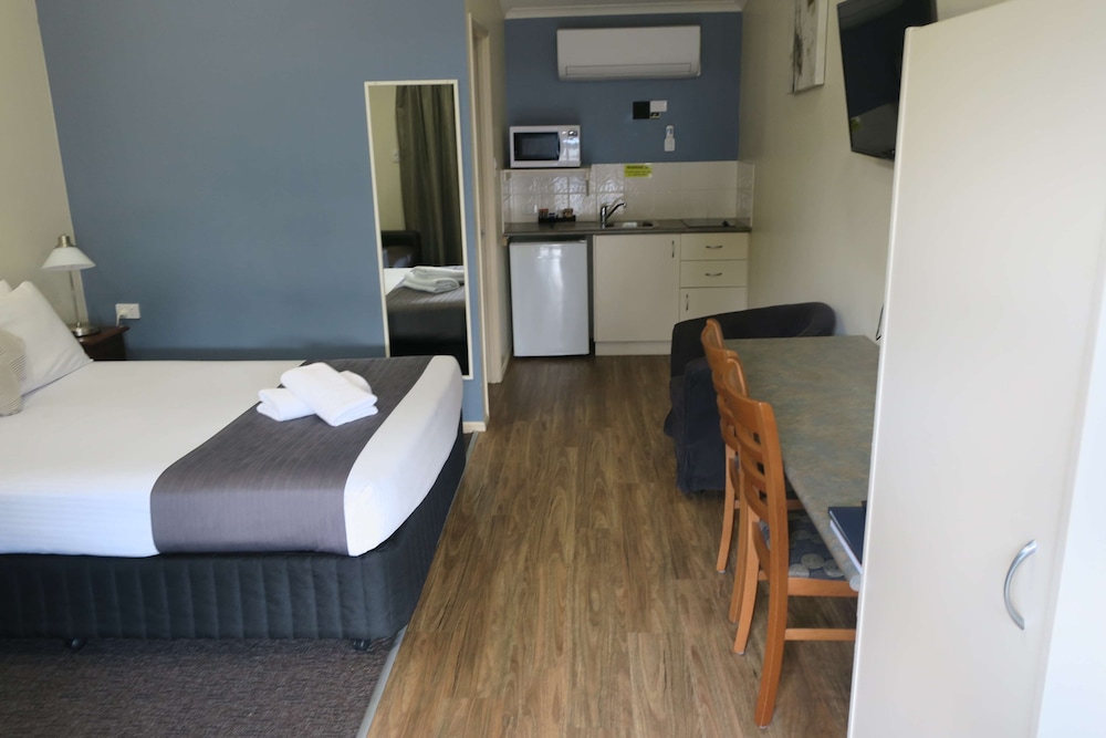 Caboolture Central Motor Inn 18/39