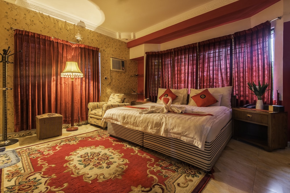 Babylon Garden Serviced Apartments 30/75