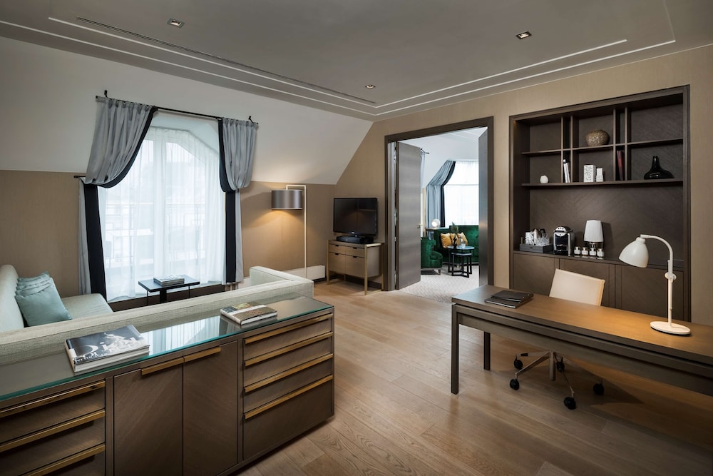 Hilton Vienna Plaza 59/83