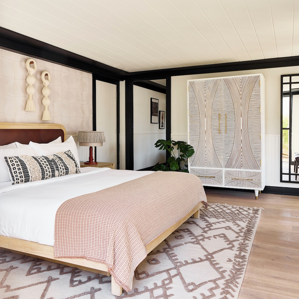 1 Bedroom, Courtyard, Suite, House, King Bed