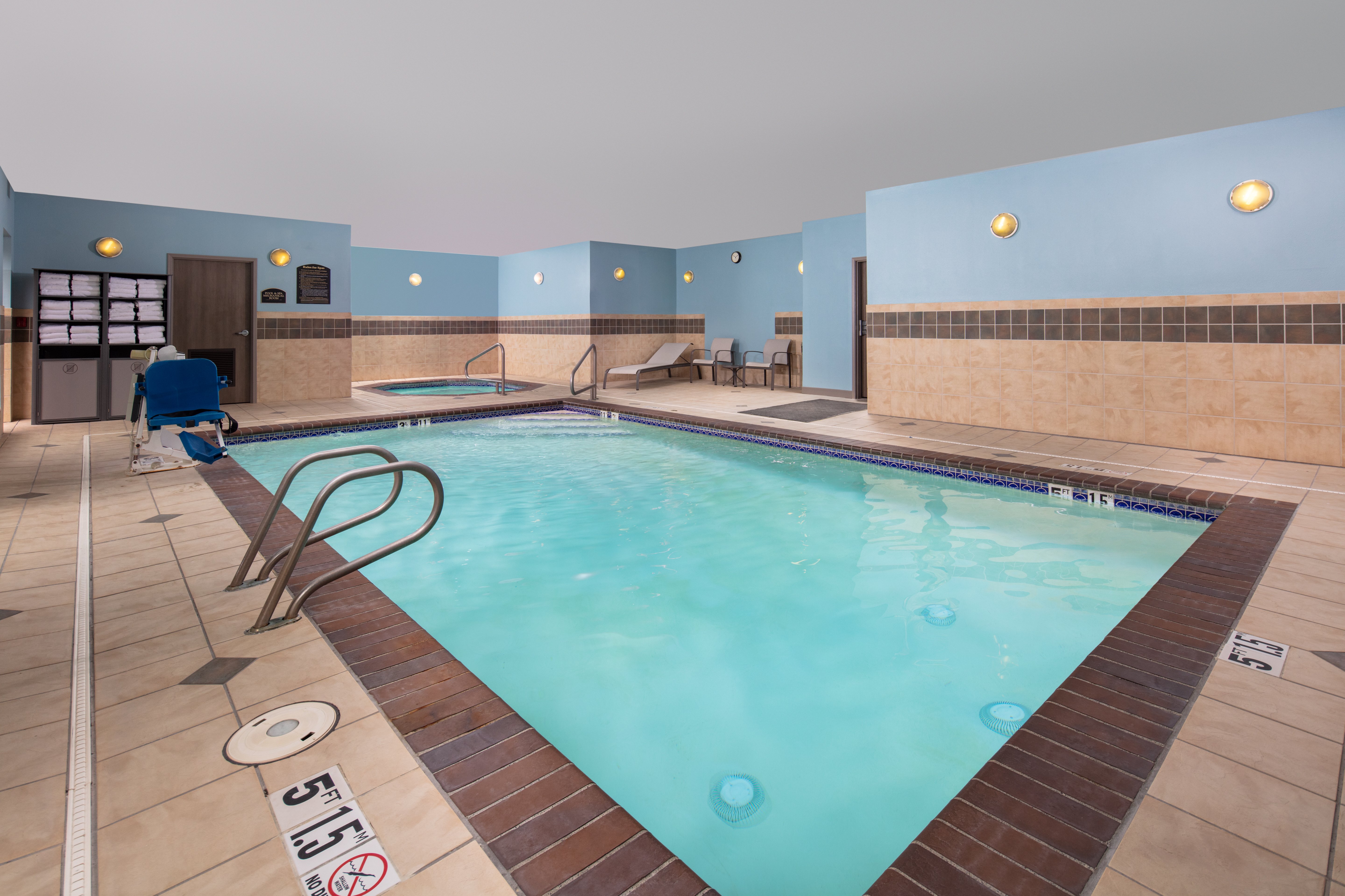 Holiday Inn Express Bothell 22/50