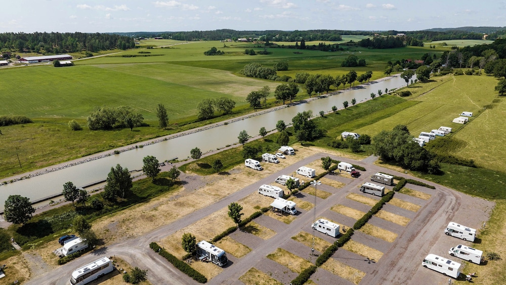 Skeppsdockans Camping & Vandrarhem 22/31