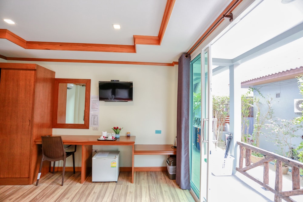 Sang Aroon Bungalow 35/43