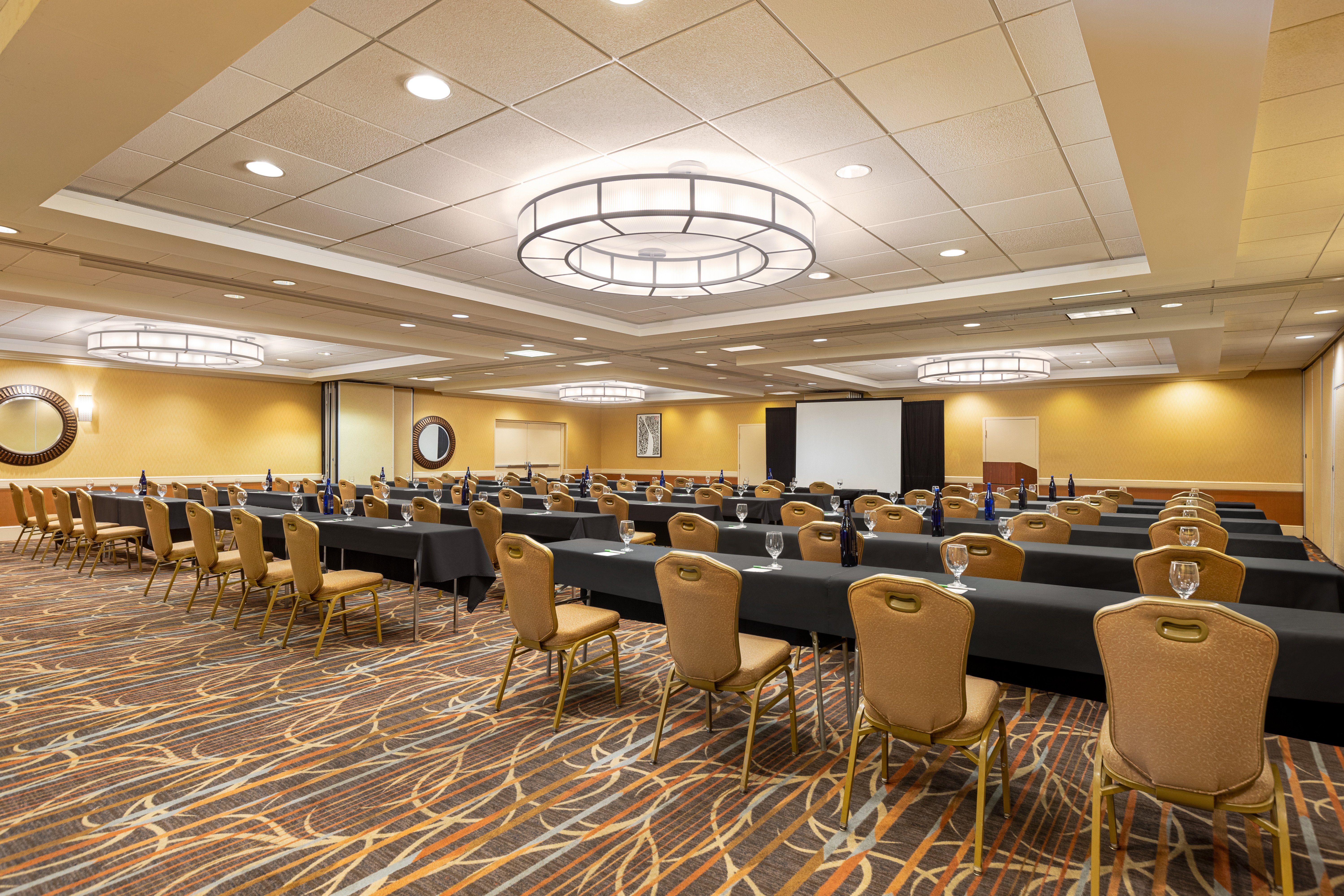 Holiday Inn Gaithersburg 16/23