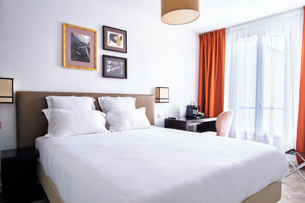 Sonder Le Frochot 14/50