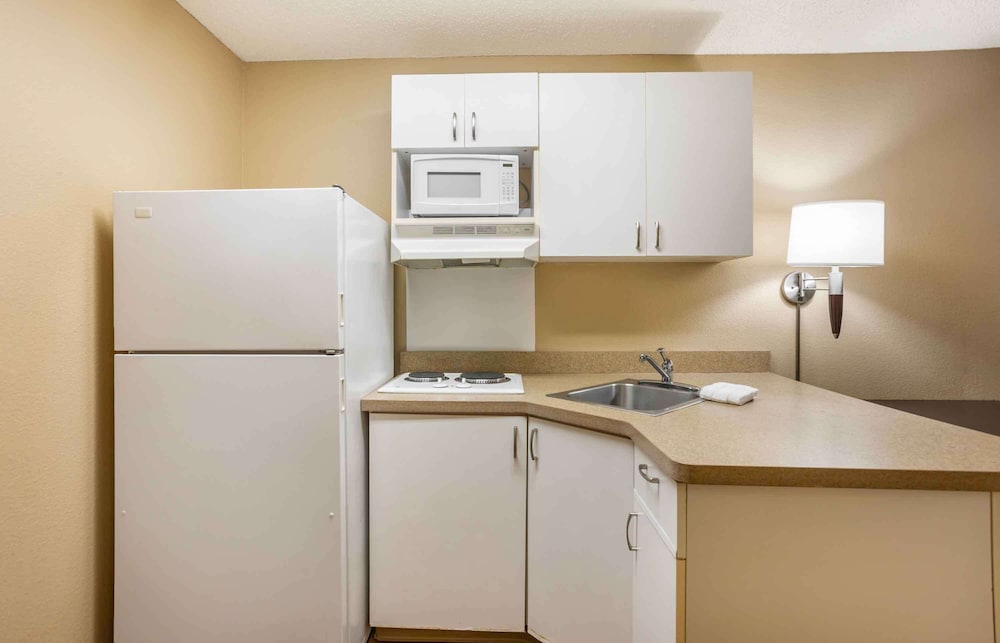 Extended Stay America Columbia - Stadium Boulevard 34/36