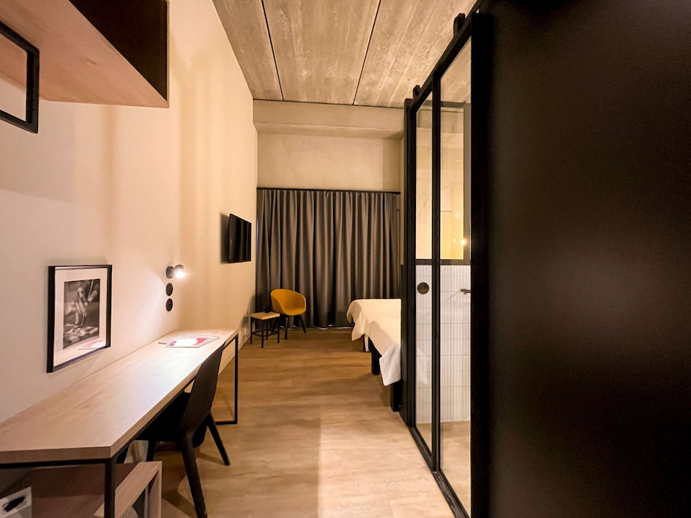ibis Styles Namur 45/58