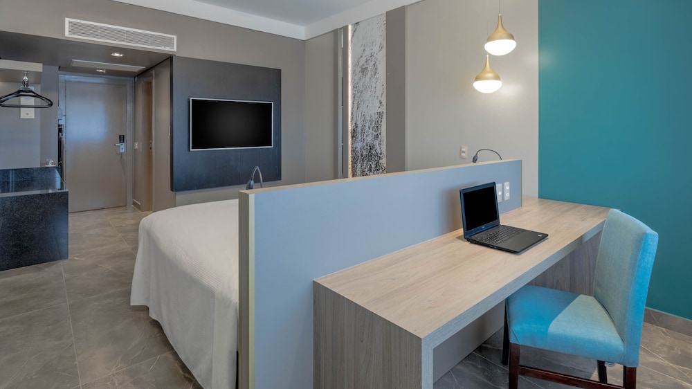 Hotel Deville Prime Cuiaba 13/86
