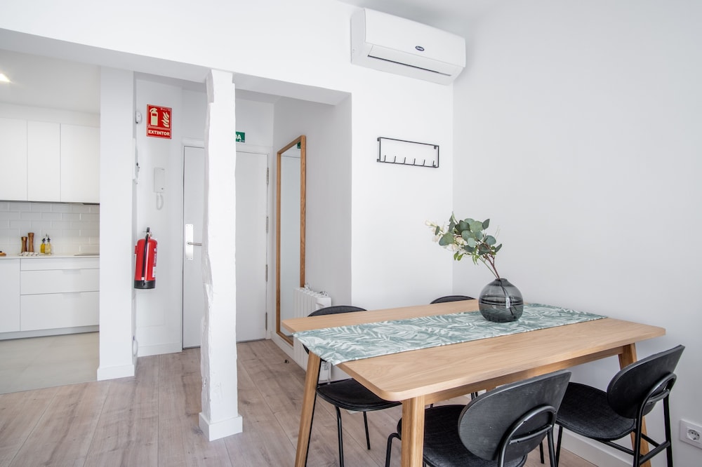 limehome Madrid Calle Ave Maria 7/50
