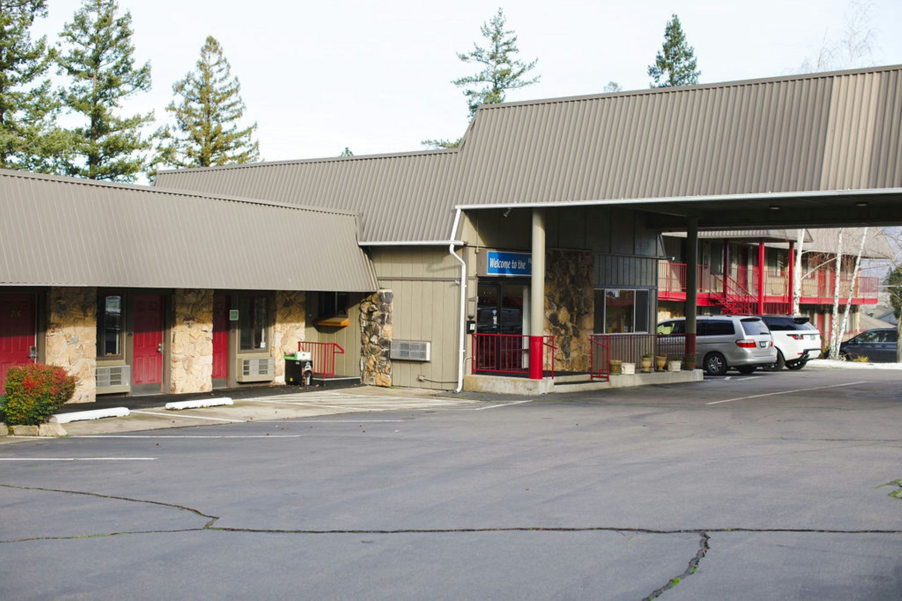 Flagship Inn of Ashland 63/72