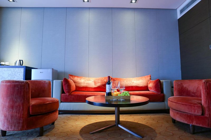 CROWNE PLAZA HOTEL XUZHOU DALONG LAKE 25/50