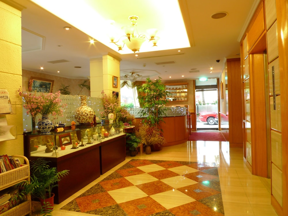 Harazuru Hotel 8/58