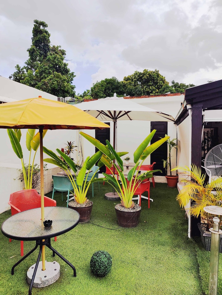 Casa Sanchez Boutique Hotel 56/61