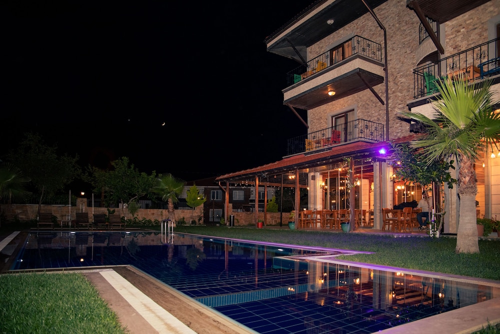 Kuzey Park Hotel Arc-En-Ciel 1/50
