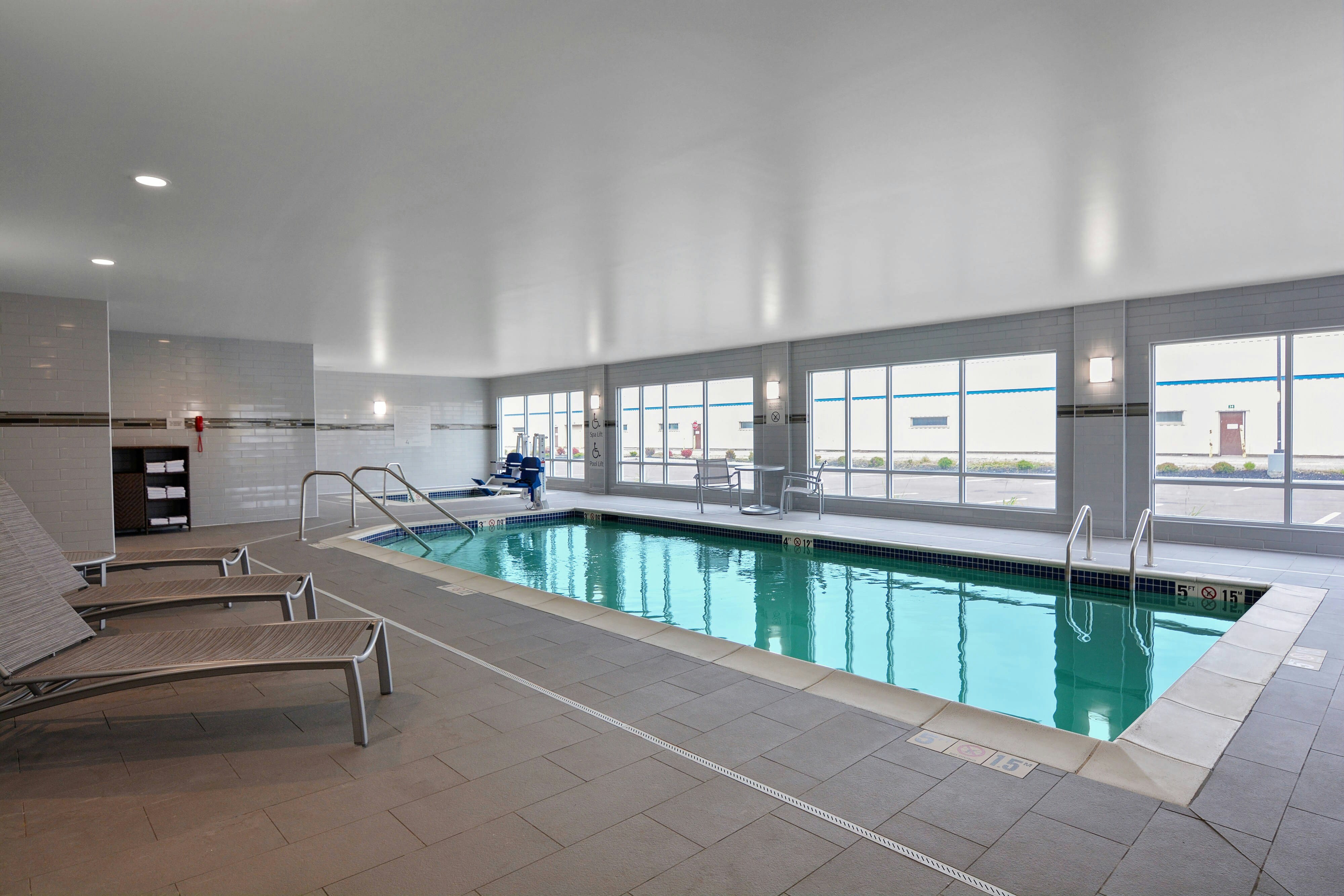 TownePlace Suites by Marriott Detroit Allen Park 2/4