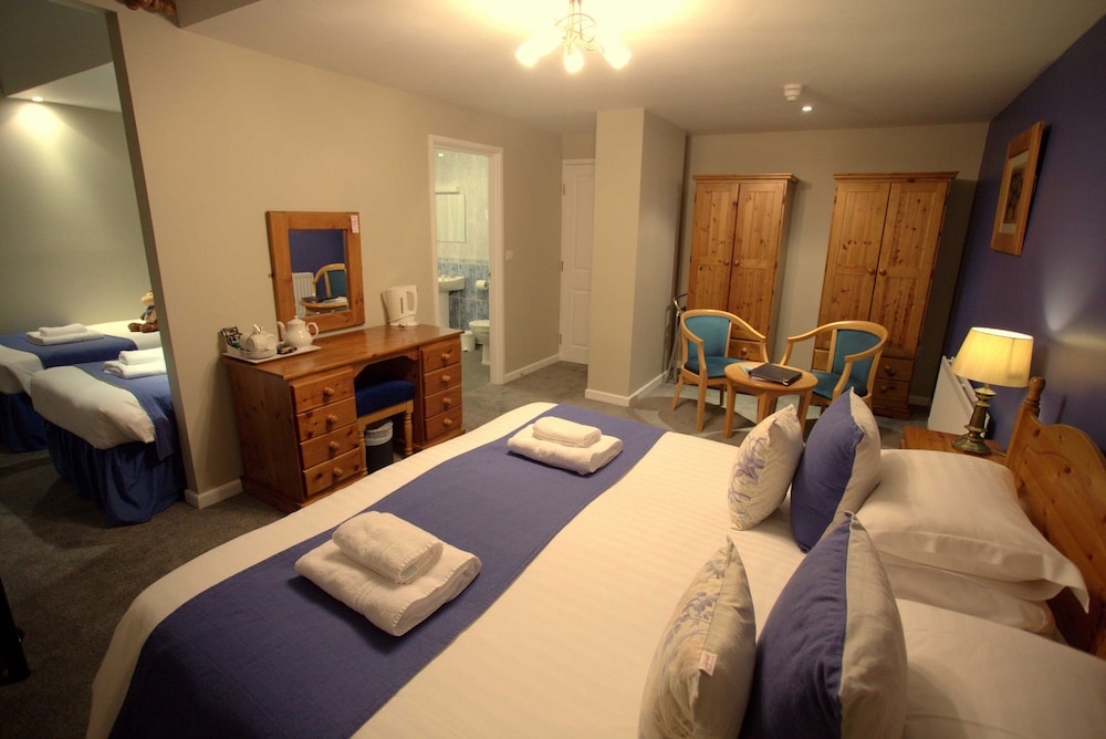 Brathay Lodge 35/70