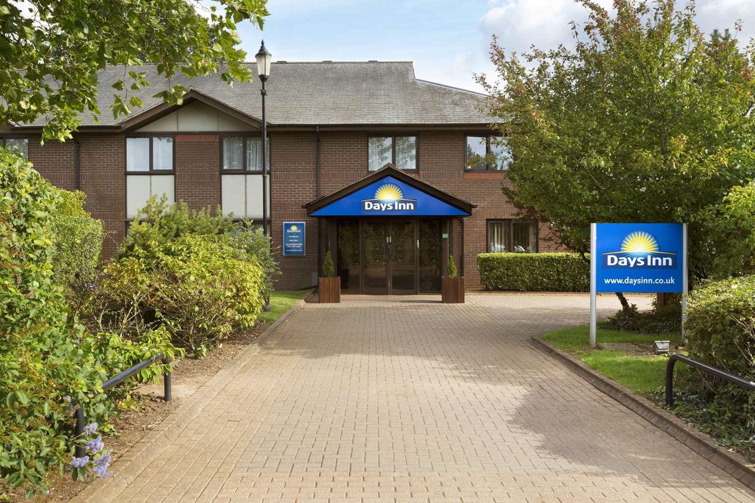 Days Inn by Wyndham Taunton 2/11
