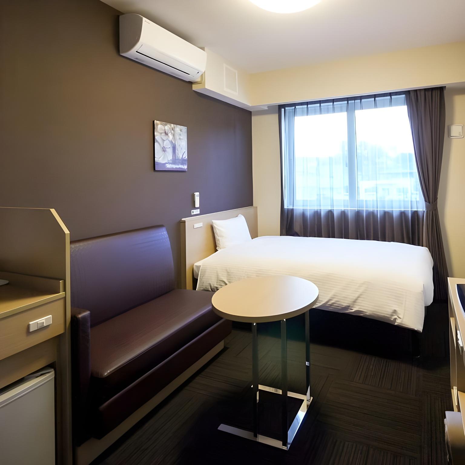 Standard, Single, Double Bed, No Bathroom, Smoking