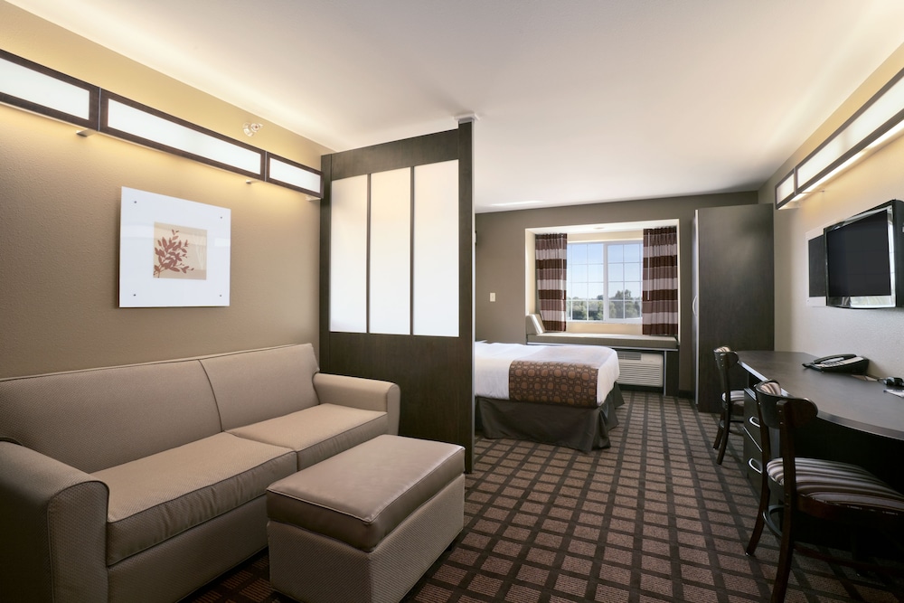 Microtel Inn Suites By Wyndham Sidney 17/25