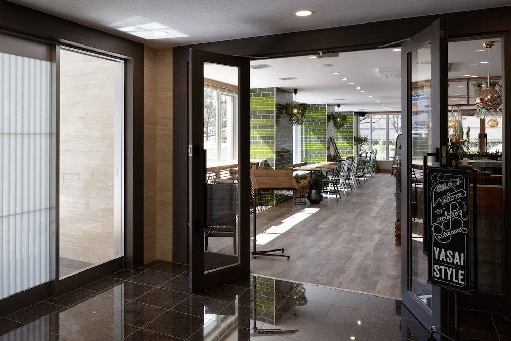 Center Hotel Narita 2 R51 34/47