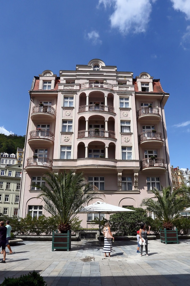 ASTORIA Hotel & Medical Spa, Depandance Wolker 3/71