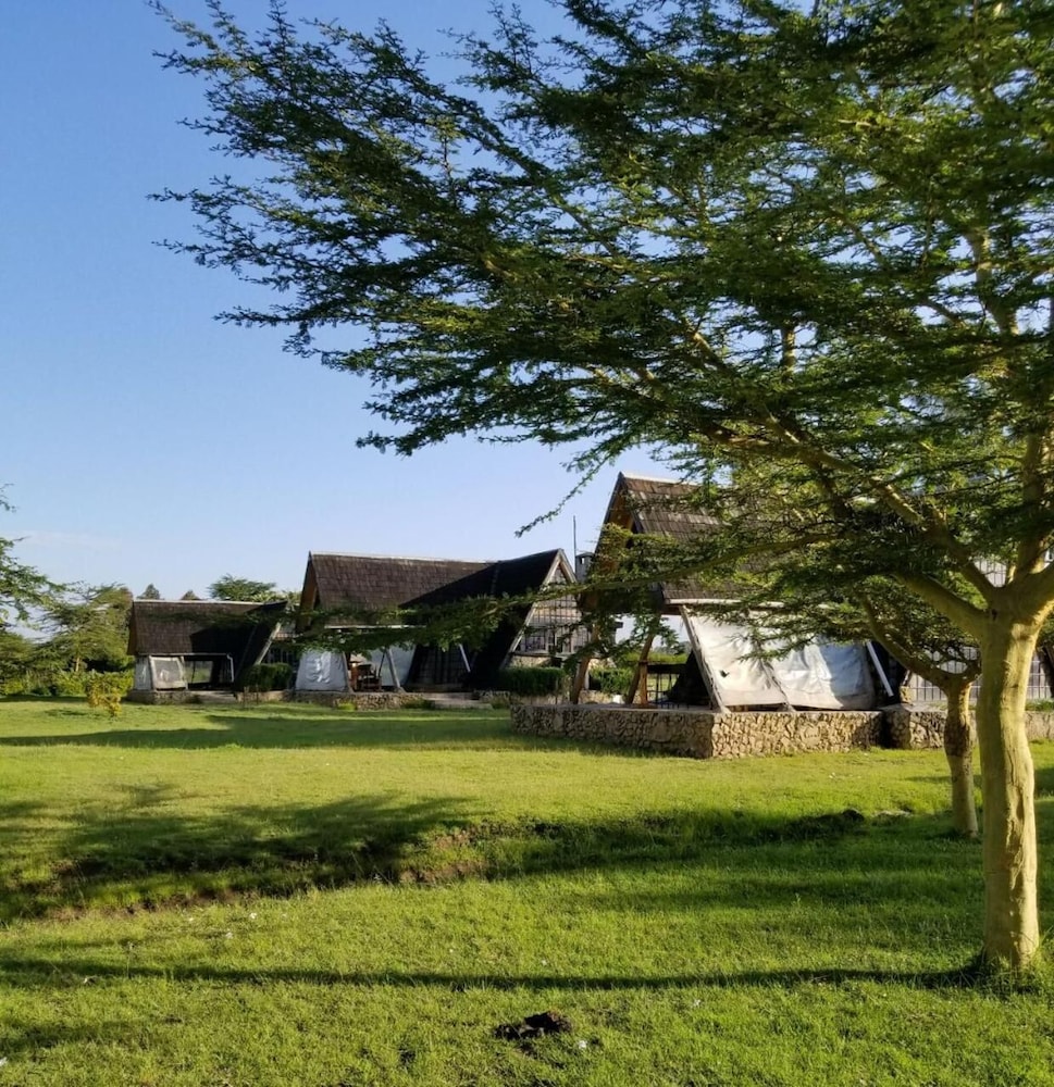 Samawati Conservancy Lake Ol Bolossat 30/42