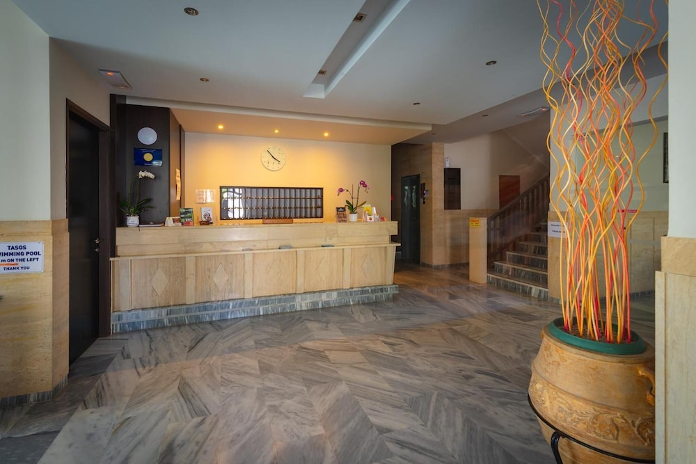 Dimitris Paritsa Hotel 13/44