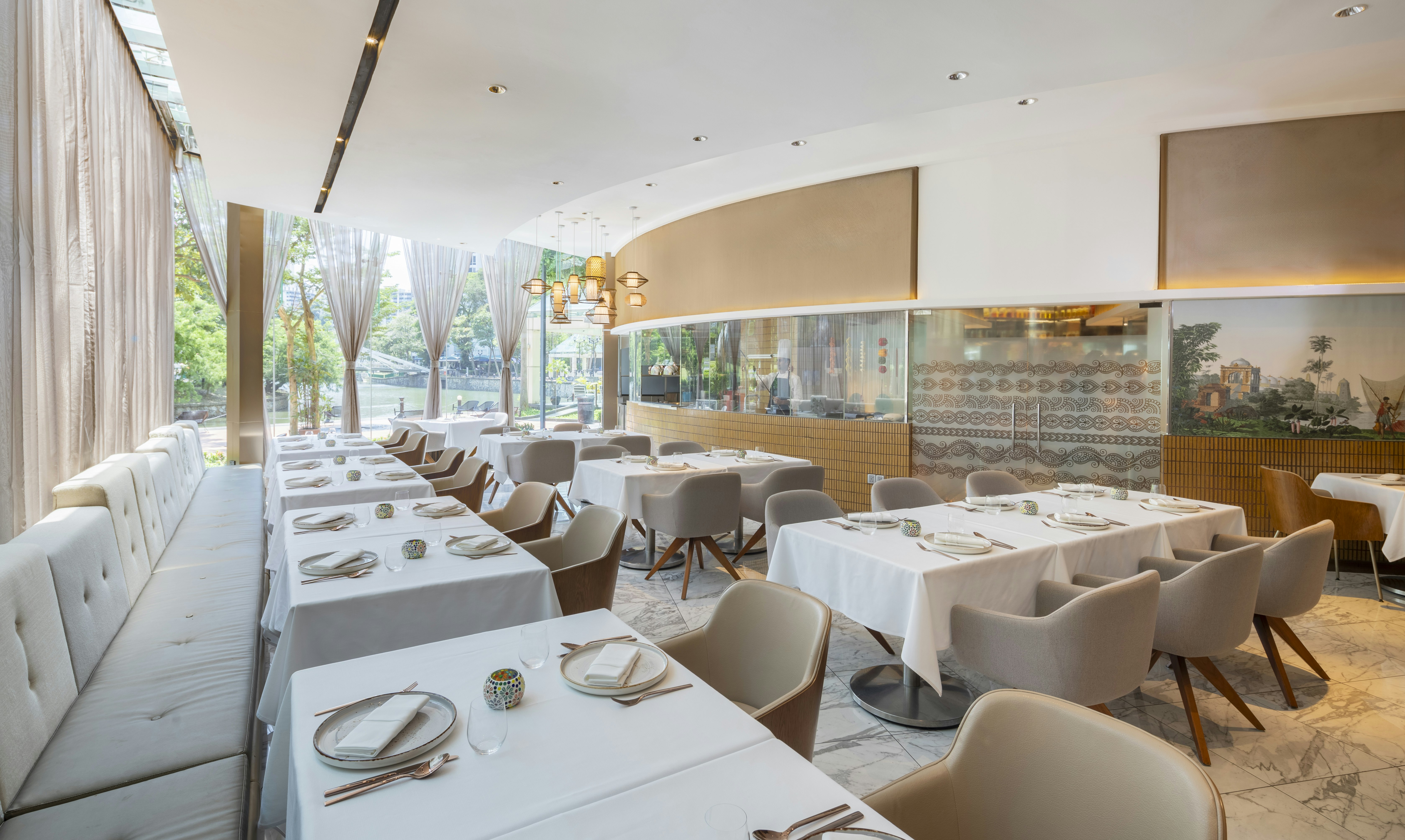 Grand Copthorne Waterfront 30/50