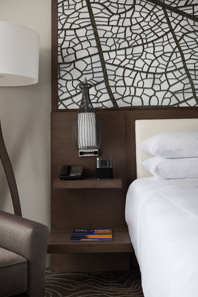 Orlando Airport Marriott Lakeside 15/58