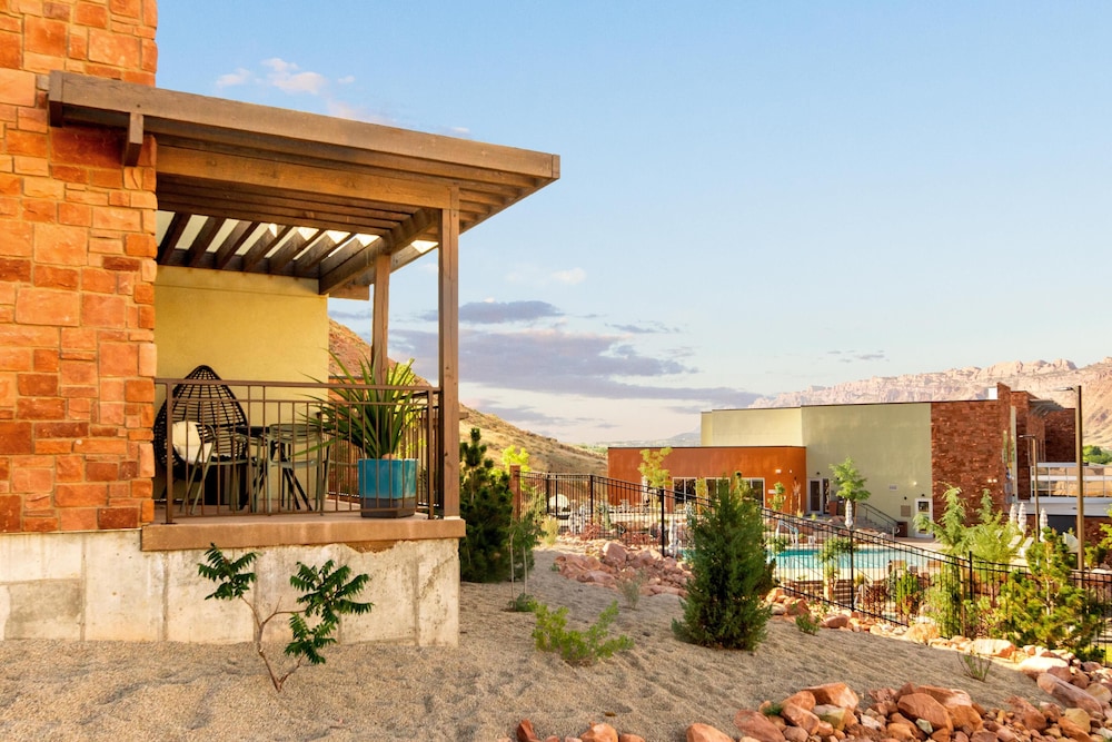 HYATT PLACE MOAB 64/69
