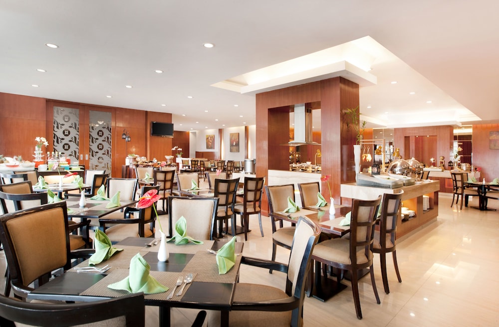 Hotel The Capital Surabaya 36/50