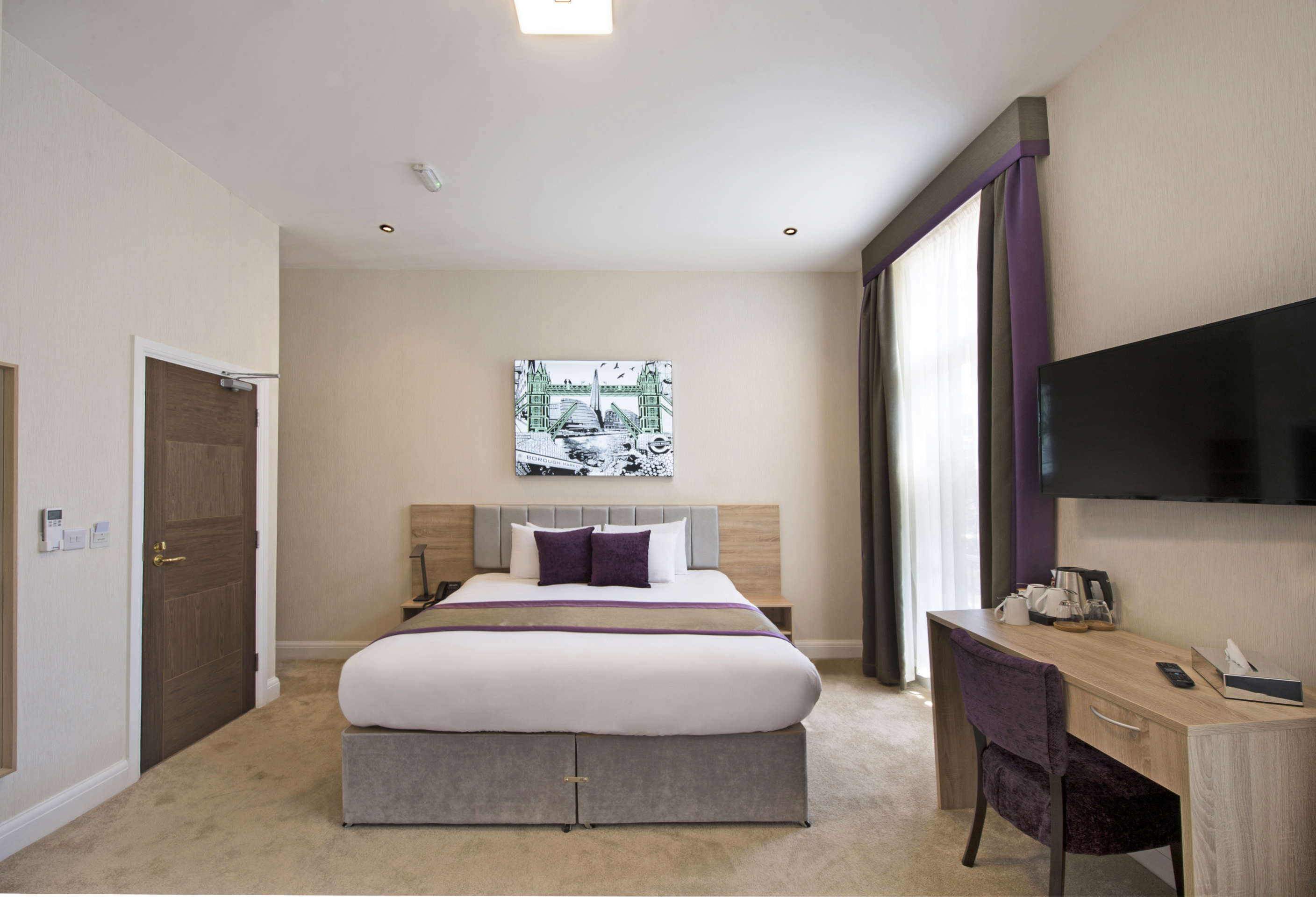 OYO Townhouse 30 Sussex Hotel, London Paddington 30/38
