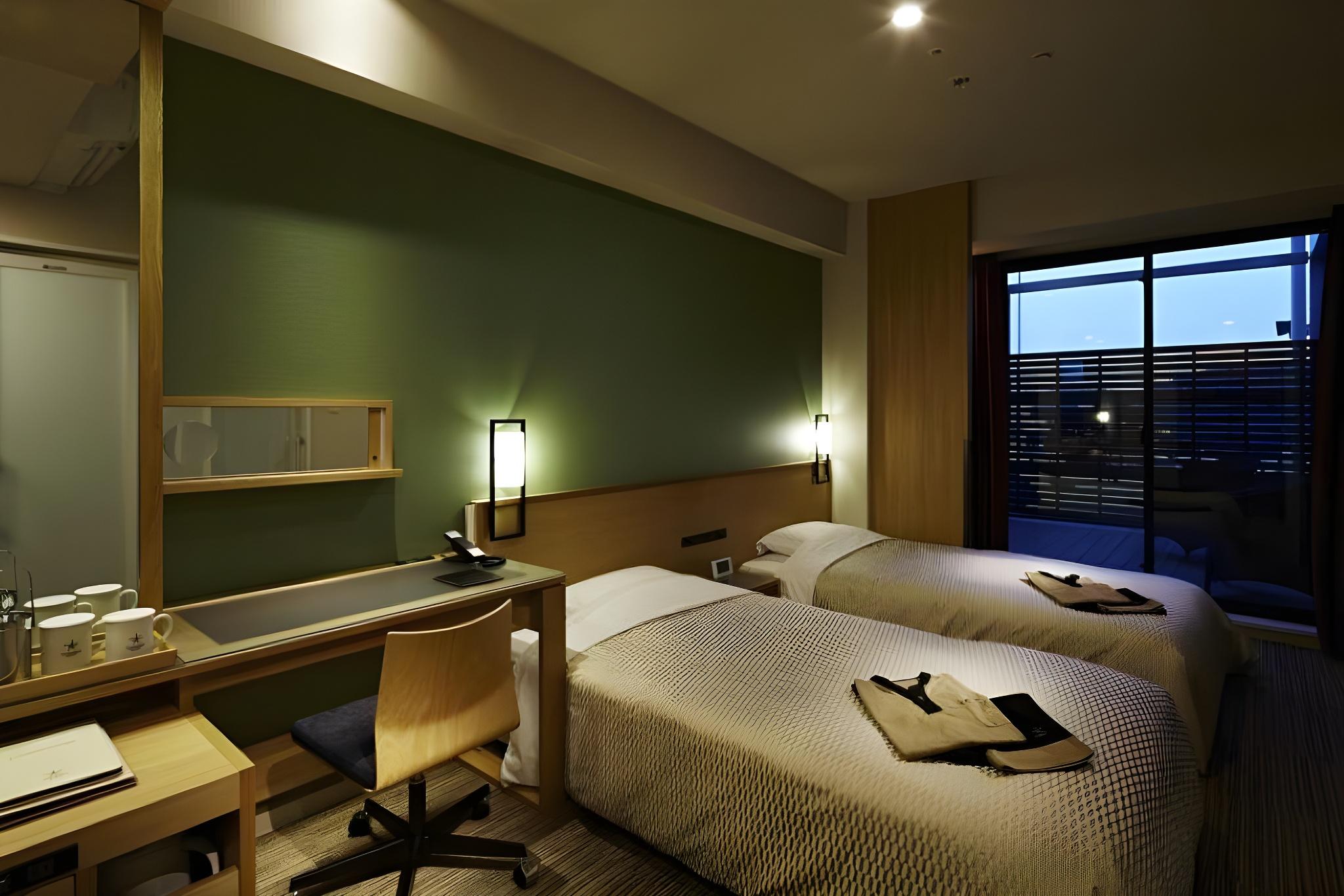 SUITE, TERRACE