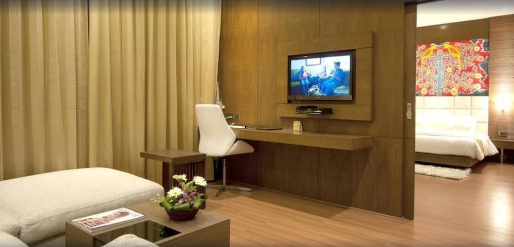 Monotel Luxury Business Hotel 36/50