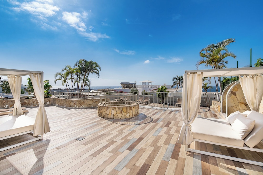 Apartamentos Garden & Sea Boutique Lodging by LIVVO 18/50