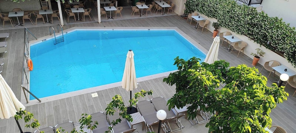 Talos Hotel Apartments 27/50