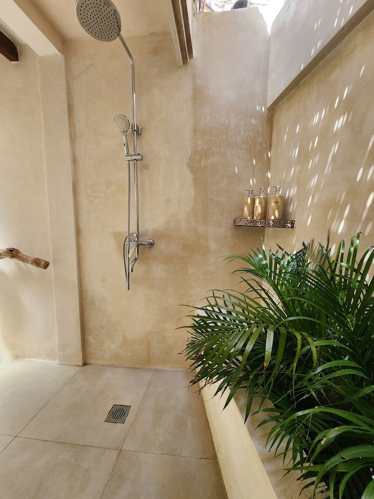 Bali Akasa Villa 50/50