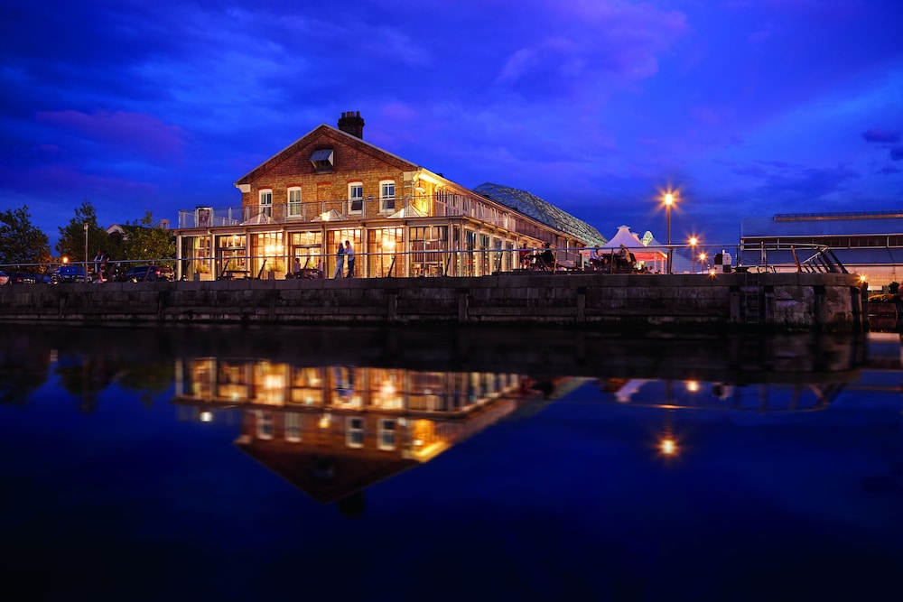 Ship And Trades 1/62