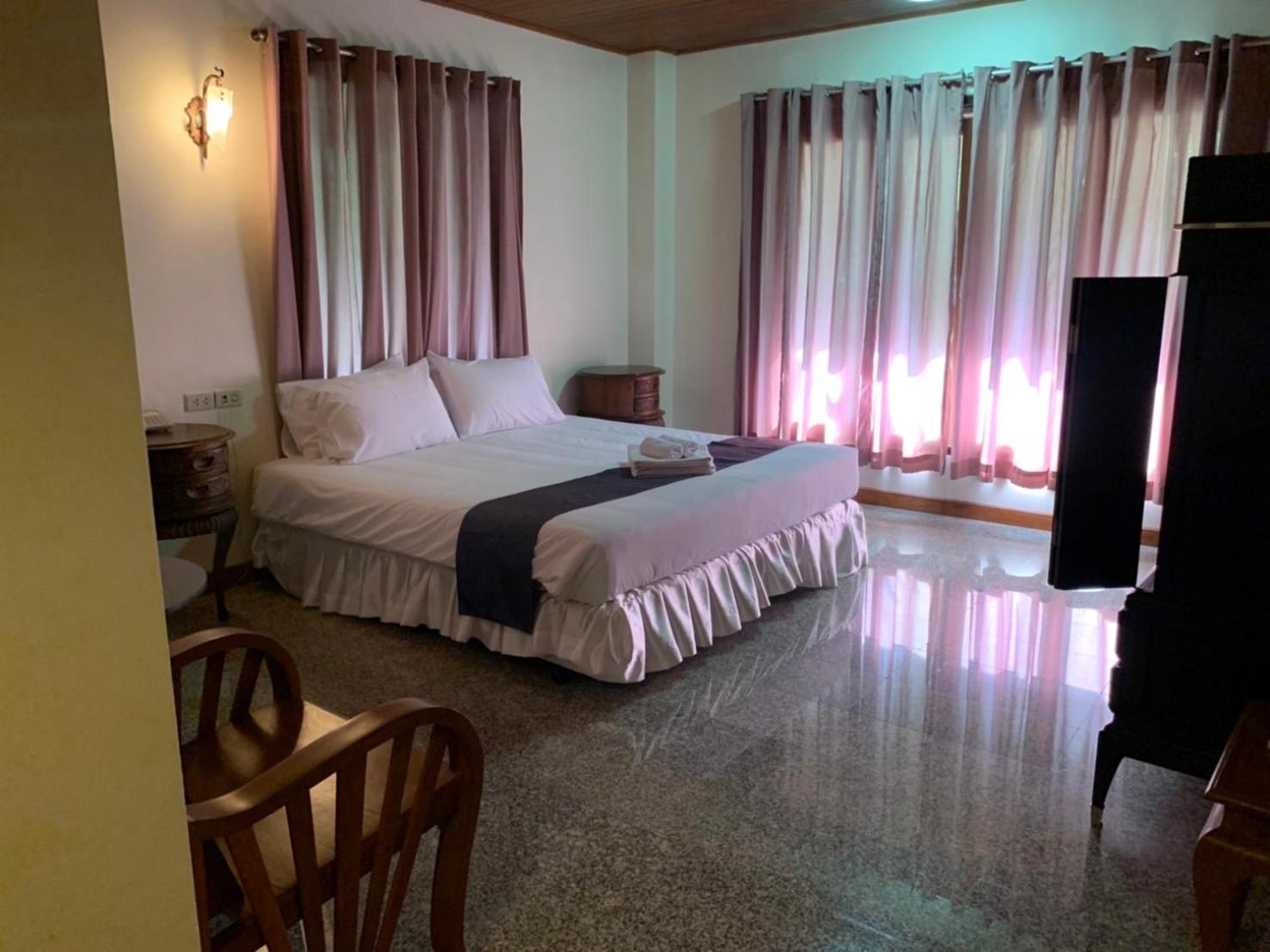 Room, Quadruple, Private Bathroom