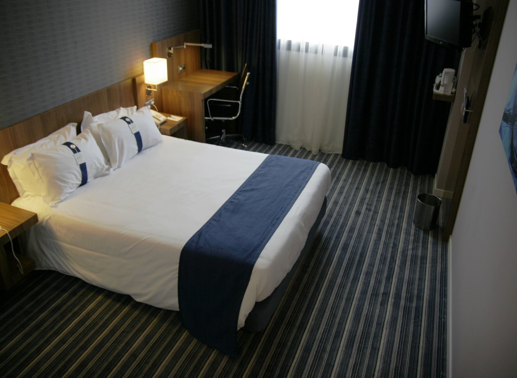 Standard, Single Bed, Holiday Inn Express Bilbao 5/10