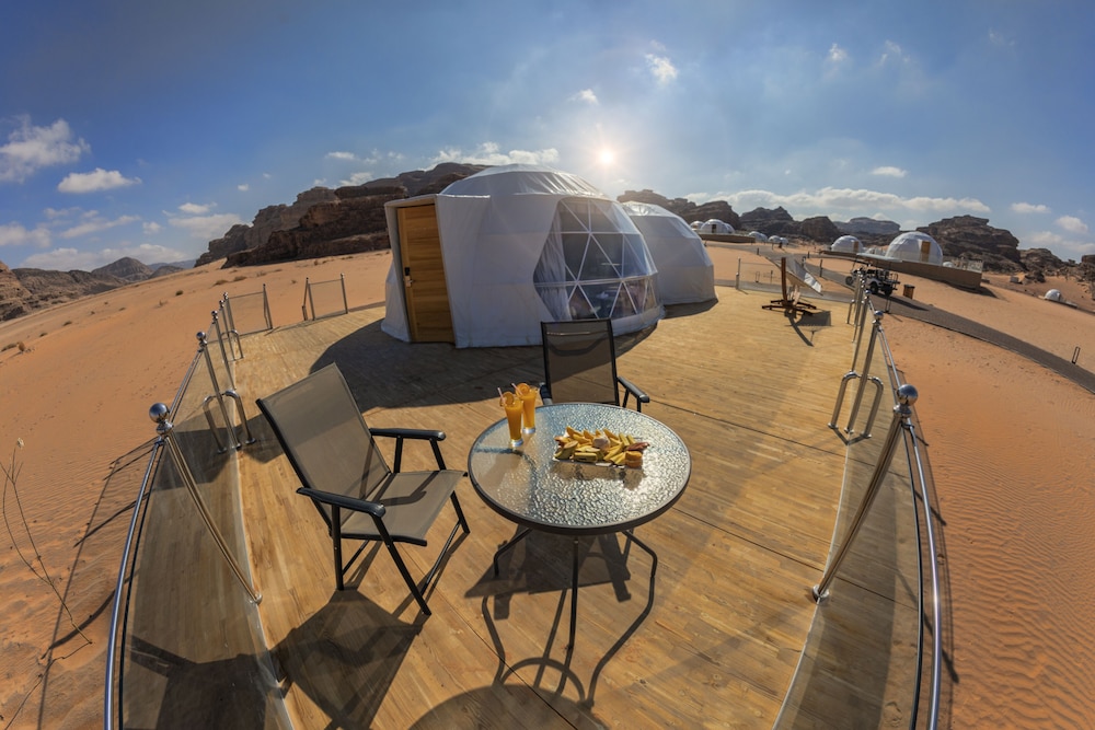 Wadi Rum UFO Luxotel 24/45