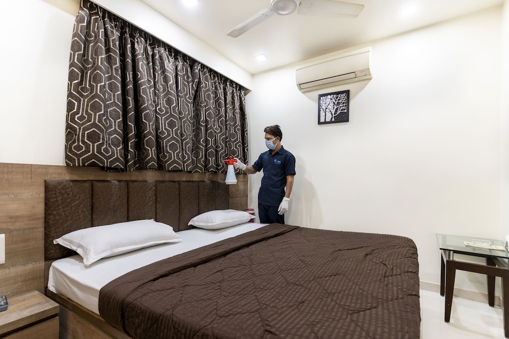 Hotel Ashish 28/39