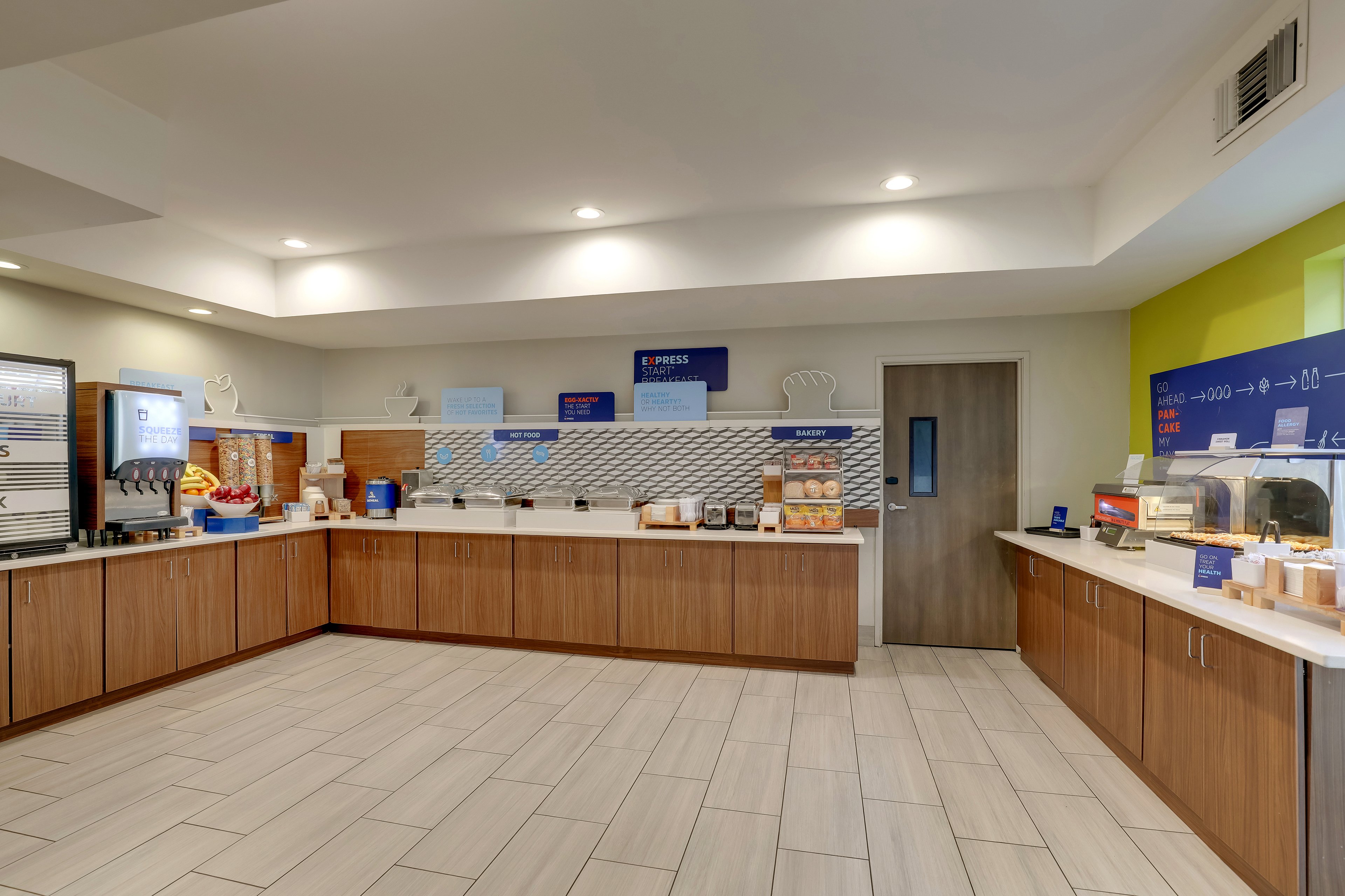 Holiday Inn Express Hotel Suites Orangeburg 8/61